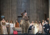 Tra ironia e malinconia, il Falstaff di Verdi in scena all’Opera di Roma