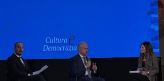 Piantedosi: «Contro la disinformazione digitale servono alternative, non soltanto divieti»