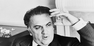 L’artigiano dei sogni: il viaggio onirico nel cinema di Federico Fellini