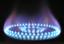 Prezzi del gas in rialzo a ottobre: cosa cambia per le bollette delle famiglie